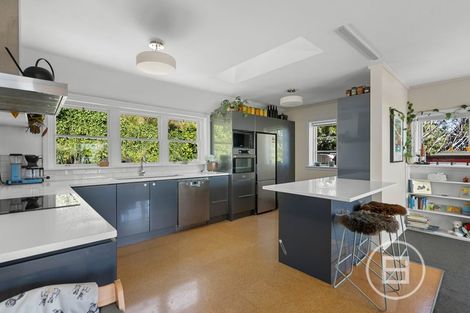 Photo of property in 116 Dyers Pass Road, Cashmere, Christchurch, 8022