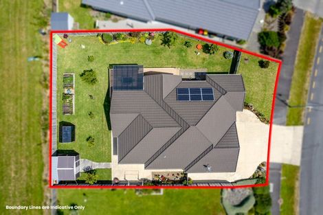 Photo of property in 35 Waipunahau Road, Waikanae, 5036