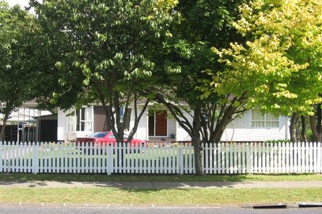Photo of property in 65 Cardiff Road, Pakuranga, Auckland, 2010
