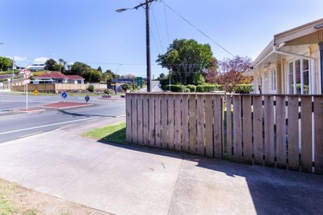 Photo of property in 3 Upjohn Street, Brooklands, New Plymouth, 4310