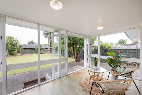 Photo of property in 28 Sheffield Street, Awapuni, Palmerston North, 4412