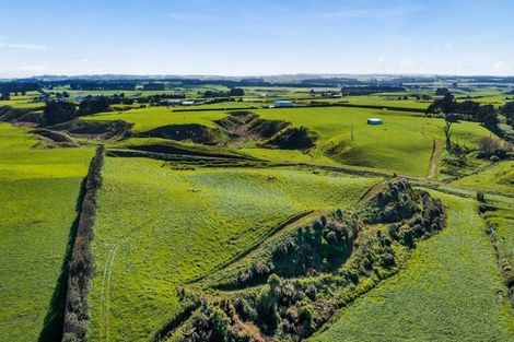 Photo of property in 5 Kakaramea Road, Kakaramea, Patea, 4598