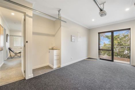 Photo of property in 1/2 Moana Street, Frankton, Hamilton, 3204