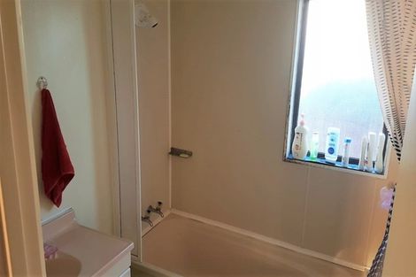 Photo of property in 2/6 Fleming Street, Manurewa East, Auckland, 2102