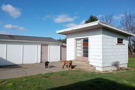 Photo of property in 9 Birch Street, Tuatapere, 9620