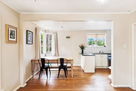 Photo of property in 76 Titirangi Road, New Lynn, Auckland, 0600