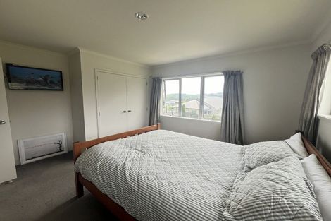 Photo of property in 150 Navigation Drive, Whitby, Porirua, 5024