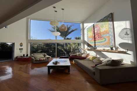 Photo of property in 282 Motutara Road, Muriwai, Waimauku, 0881