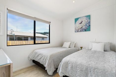 Photo of property in 107 Sharyn Place, Whangamata, 3620