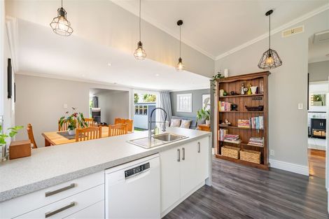 Photo of property in 17 Victoria Street, Ebdentown, Upper Hutt, 5018