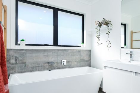 Photo of property in 96 Cumberland Drive, Flagstaff, Hamilton, 3210