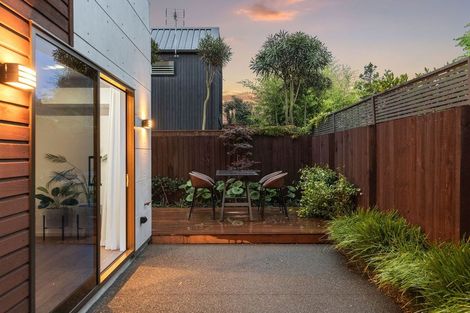 Photo of property in 329b Cambridge Terrace, Christchurch Central, Christchurch, 8013