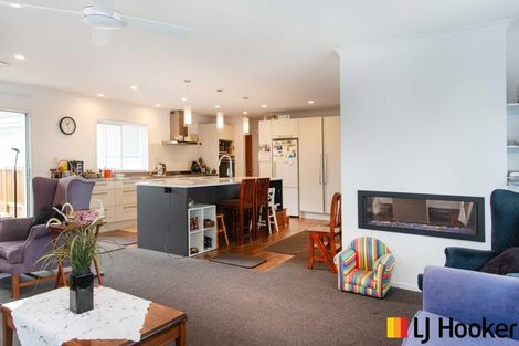 Photo of property in 148 Coxhead Road, Wattle Downs, Auckland, 2103