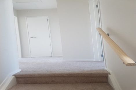 Photo of property in 16b Hollowout Street, Takanini, 2112