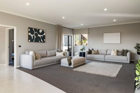 Photo of property in 10 The Dales, Dinsdale, Hamilton, 3204