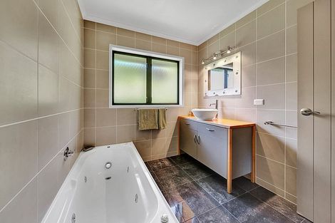 Photo of property in 9 Cherry Lane, Hurdon, New Plymouth, 4310