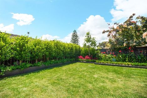 Photo of property in 732d Te Atatu Road, Te Atatu Peninsula, Auckland, 0610