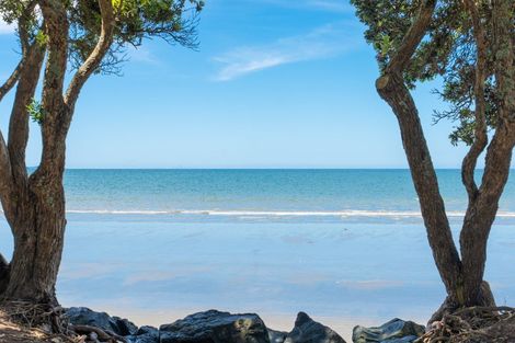 Photo of property in 17 Tamaota Terrace, Wainui, 0992