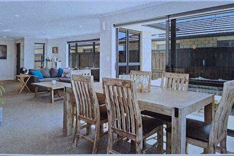 Photo of property in 15 Ponga Place, Papamoa Beach, Papamoa, 3118