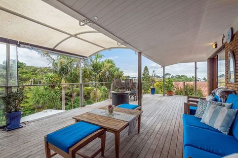 Photo of property in 99 John Downs Drive, Browns Bay, Auckland, 0630