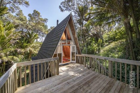 Photo of property in 123 Motutara Road, Muriwai, Waimauku, 0881