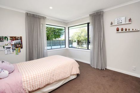 Photo of property in 64 Mcmurdo Street, Tinwald, Ashburton, 7700