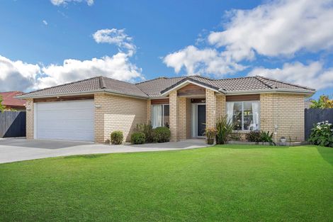 Photo of property in 9 Maadi Place, Papakura, 2110