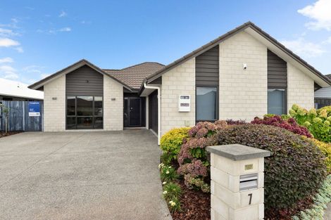 Photo of property in 7 Astelia Lane, Rototuna North, Hamilton, 3210