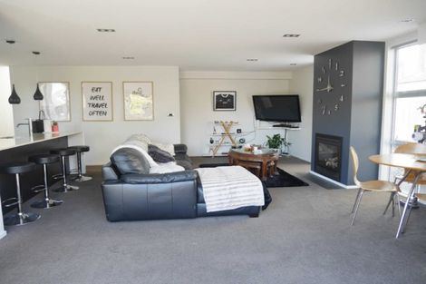 Photo of property in 142 Bishop Street, St Albans, Christchurch, 8014