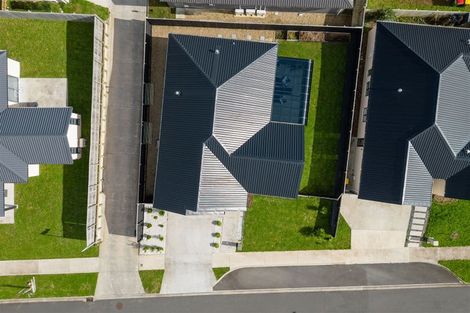 Photo of property in 16 Inuwai Street, Glenview, Hamilton, 3206