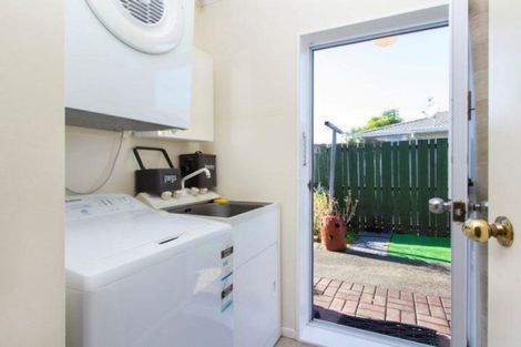 Photo of property in 34a Heathridge Place, Burswood, Auckland, 2013