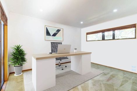 Photo of property in 90 Pah Road, Cockle Bay, Auckland, 2014