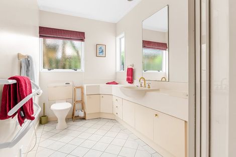 Photo of property in 15 Kelly Place, Chartwell, Hamilton, 3210