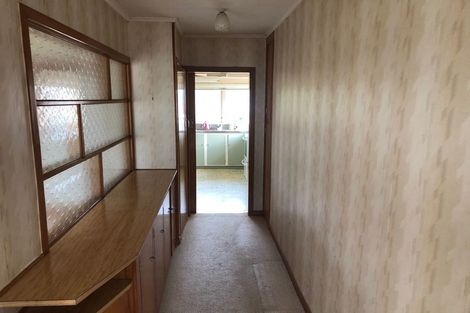 Photo of property in 82 Shakespeare Road, Milford, Auckland, 0620