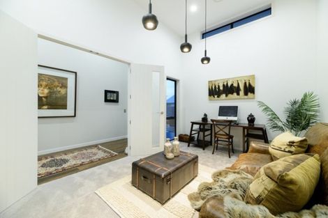 Photo of property in 2 Saint Thomas Avenue, Pyes Pa, Tauranga, 3112