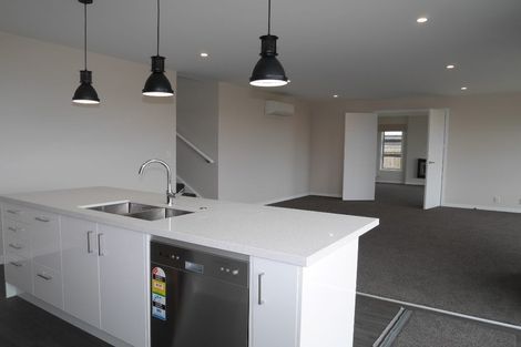 Photo of property in 87 Endeavour Drive, Whitby, Porirua, 5024