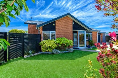 Photo of property in 1/88 Willryan Avenue, New Brighton, Christchurch, 8083
