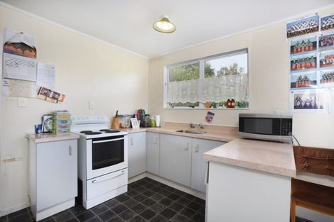Photo of property in 27 Danube Lane, Glen Eden, Auckland, 0602