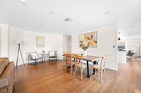 Photo of property in 16 Hampshire Court, Flagstaff, Hamilton, 3210