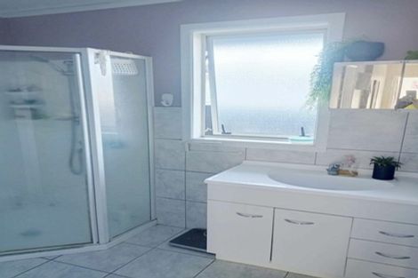 Photo of property in 35 Irvine Street, Frankton, Hamilton, 3204