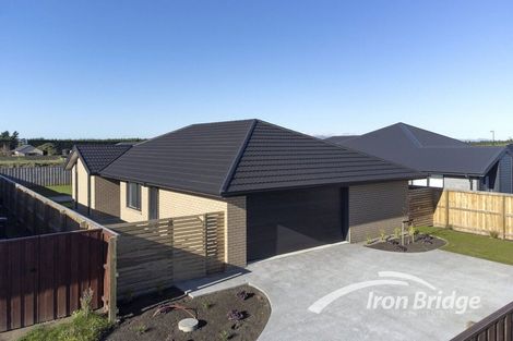 Photo of property in 37 Te Kanawa Lane, Rolleston, 7615