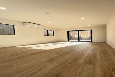 Photo of property in 4c Medina Place, Half Moon Bay, Auckland, 2012