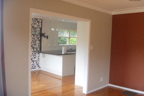 Photo of property in 13 Knox Road, Hillpark, Auckland, 2102