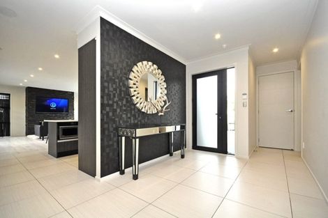 Photo of property in 33 Meadowfield Street, Flagstaff, Hamilton, 3210