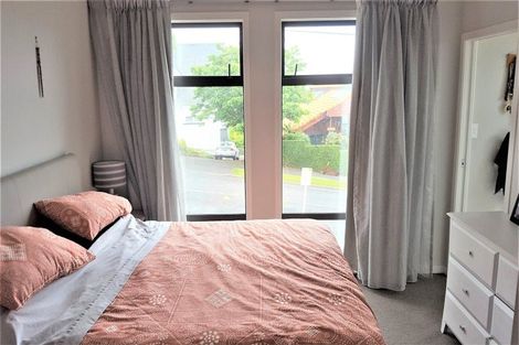 Photo of property in 4/25 Thackeray Street, Hamilton Lake, Hamilton, 3204