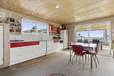 Photo of property in 107b Esplanade Drive, Whangamata, 3620