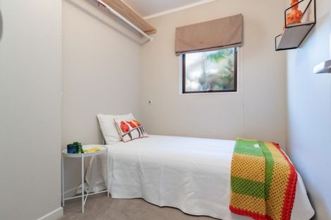 Photo of property in 49 Airlie Road, Plimmerton, Porirua, 5026