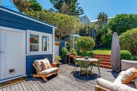 Photo of property in 8 Henry Street, Kilbirnie, Wellington, 6022