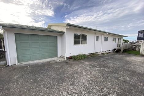 Photo of property in 41a Paterson Avenue West, Pukekohe, 2120