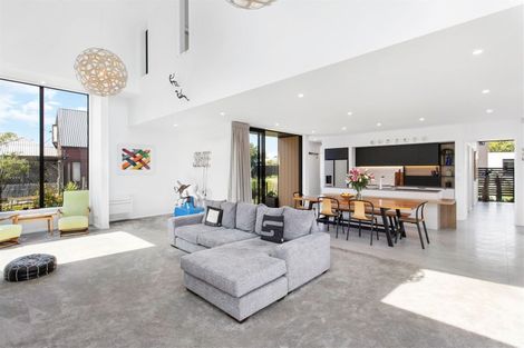 Photo of property in 58 Wai-iti Terrace, Burnside, Christchurch, 8052